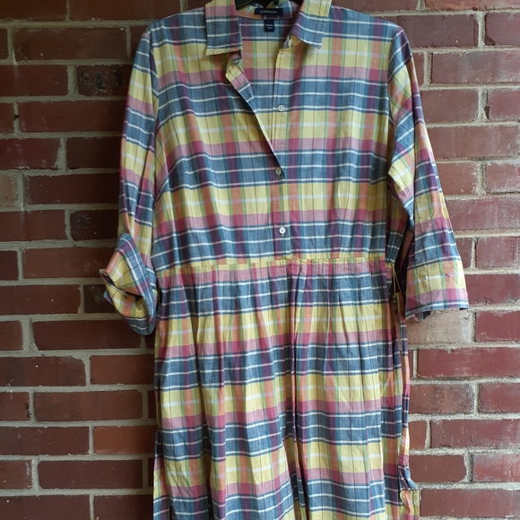 LANDS'END - Picture 3 of 4